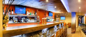 thumbnail: Restaurant