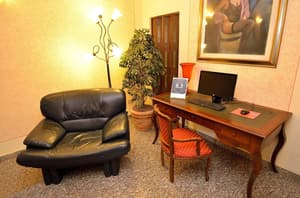 thumbnail: Business center