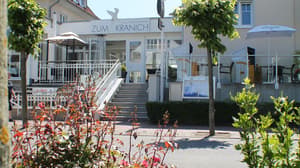 thumbnail: Restaurant