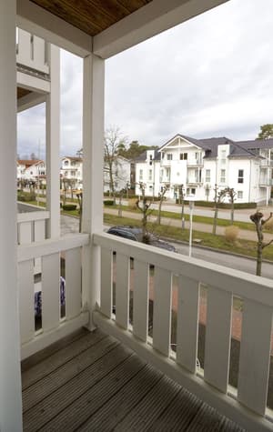 thumbnail: Balcony