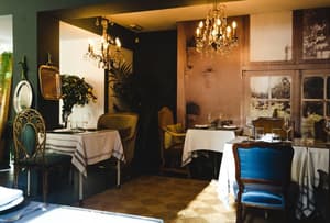 thumbnail: Restaurant