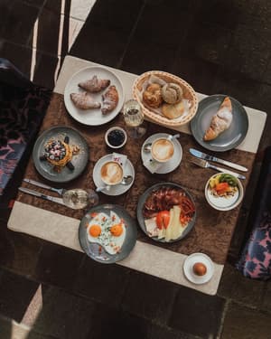 thumbnail: Restaurant