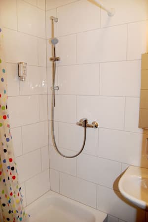 thumbnail: Bathroom shower