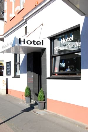 thumbnail: Property entrance