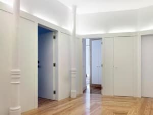 thumbnail: Interior
