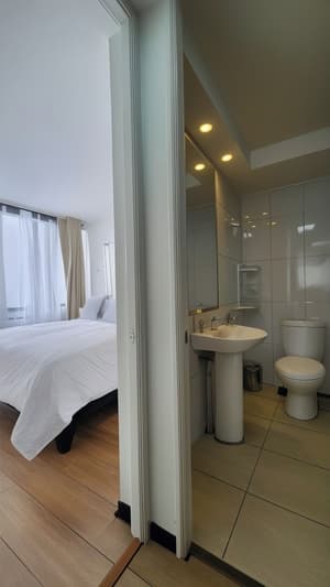 thumbnail: Bathroom