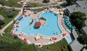 thumbnail: Pool
