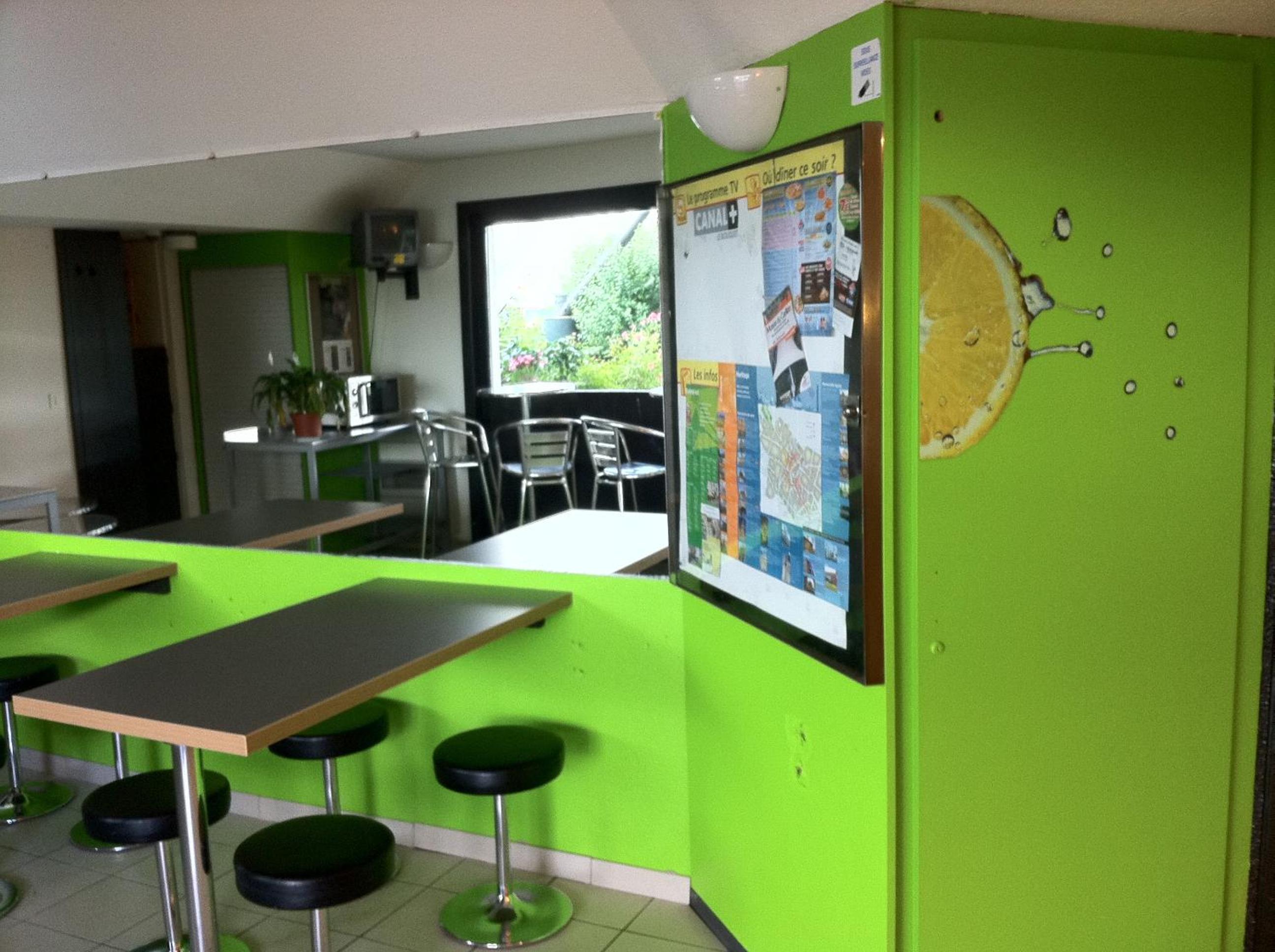 Restaurant-cafeteria