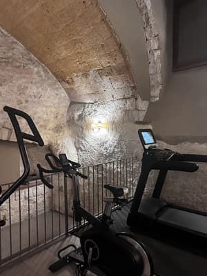 thumbnail: Interior detail