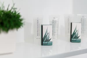thumbnail: Bathroom amenities