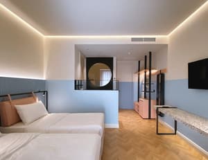 thumbnail: Room