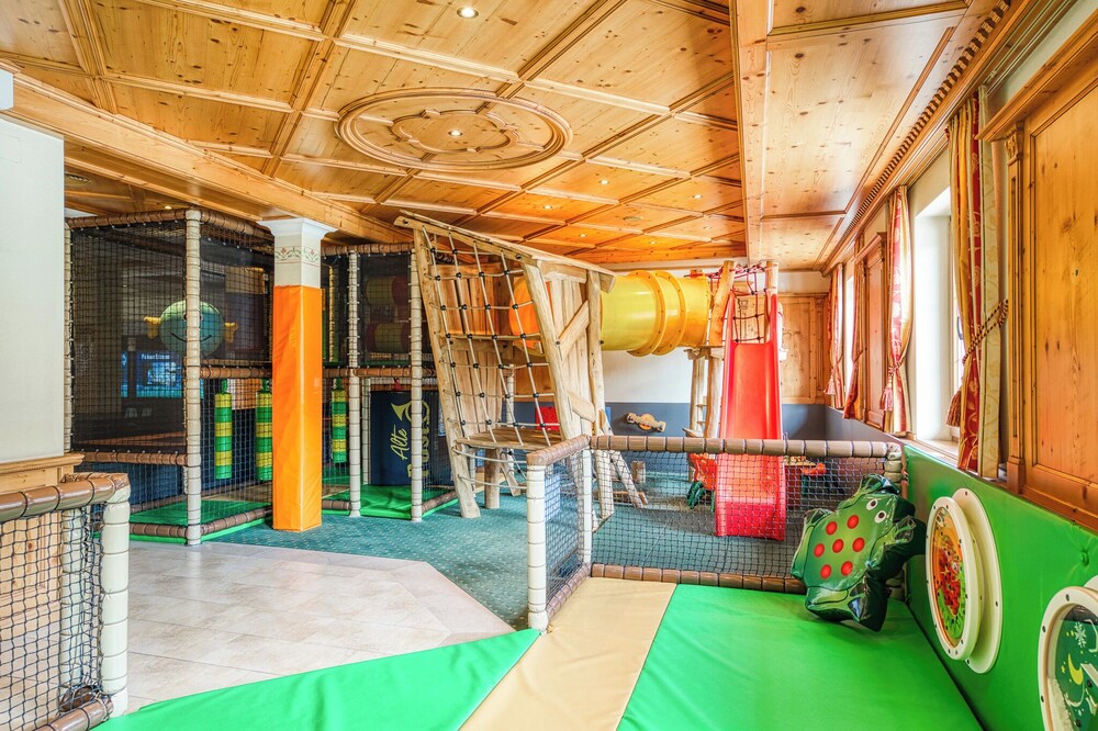 Children's play area - indoor