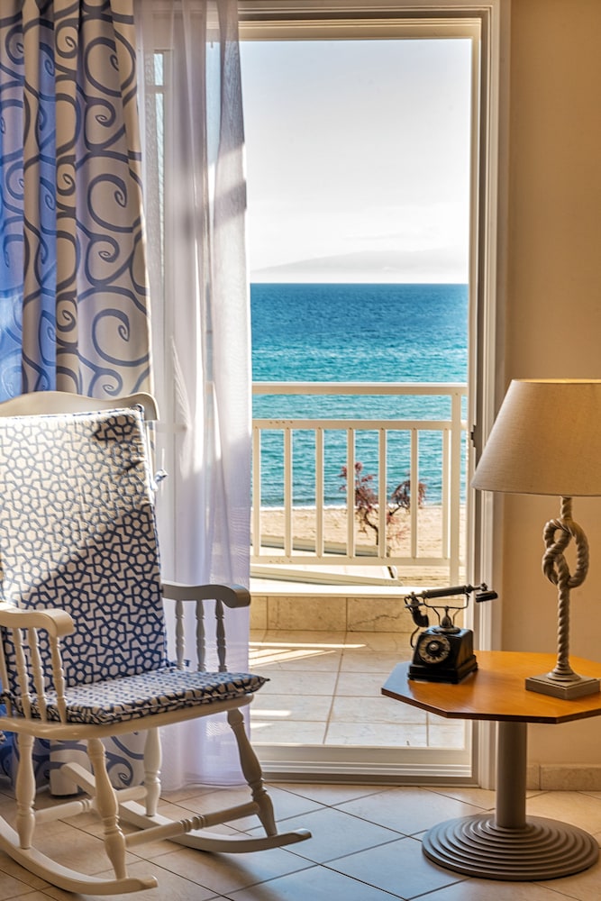 Beach/ocean view