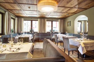 thumbnail: Restaurant