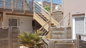 thumbnail: Exterior
