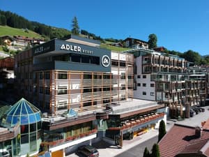 thumbnail: Exterior