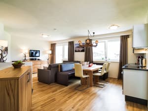 thumbnail: Living area