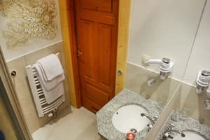 thumbnail: Bathroom sink