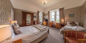 thumbnail: Room amenity