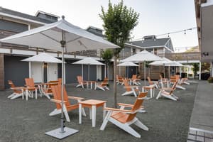 thumbnail: Terrace/patio