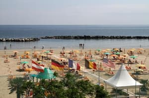 thumbnail: 12521704.jpg