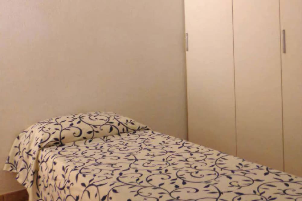 Children's theme room