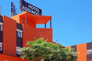 thumbnail: Exterior