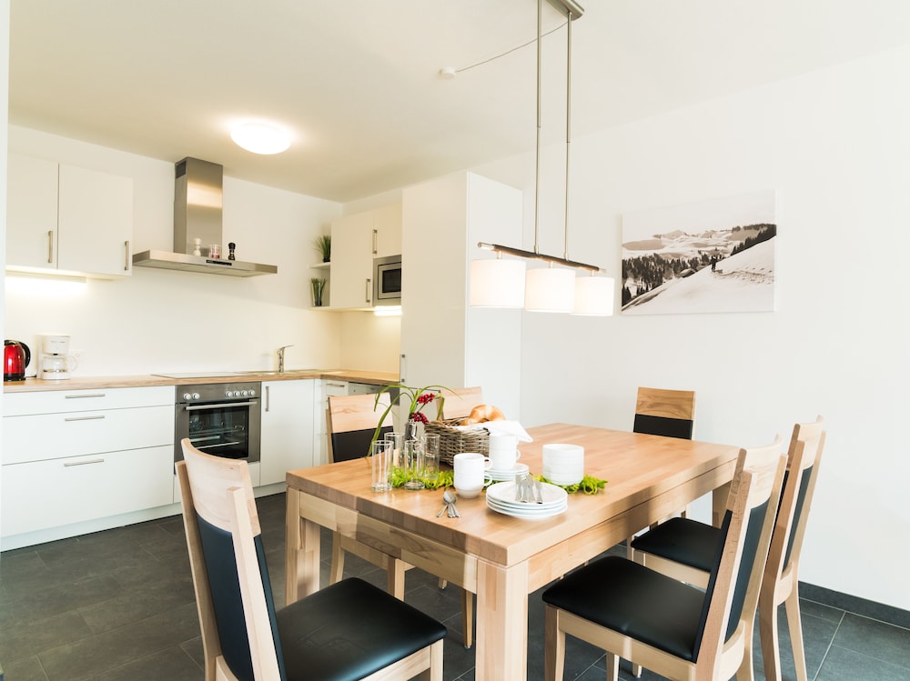 Restaurant-cafeteria