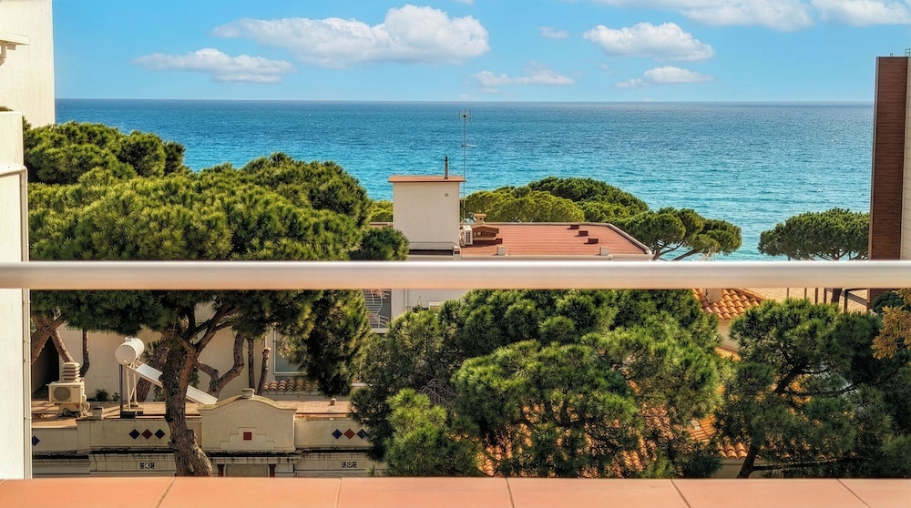Cala Provencals thumbnail