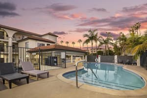 thumbnail: Outdoor pool