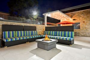 thumbnail: Terrace/patio