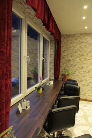 thumbnail: Breakfast area