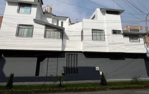 thumbnail: Front of property
