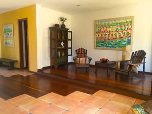 thumbnail: Lobby sitting area