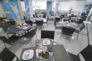 thumbnail: Restaurant