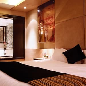 thumbnail: Room
