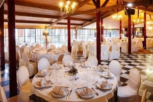 thumbnail: Banquet hall