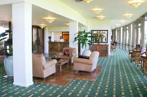 thumbnail: Lobby sitting area