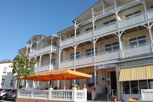 thumbnail: Exterior