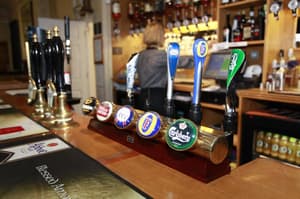 thumbnail: Bar (on property)