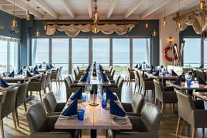 thumbnail: Restaurant