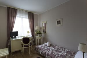 thumbnail: Room