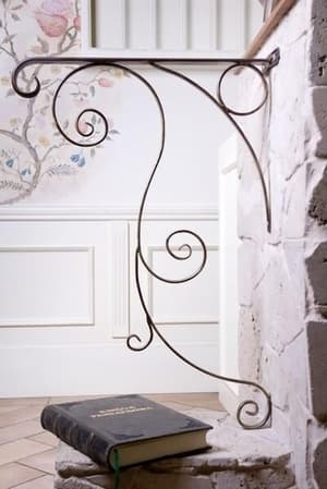 thumbnail: Interior detail