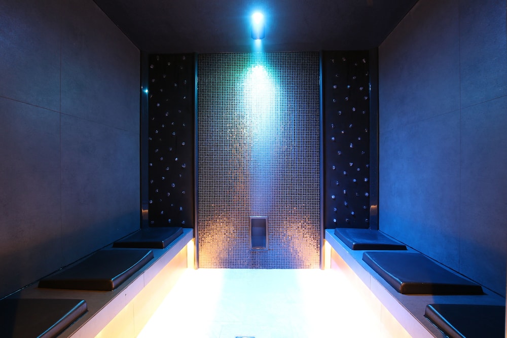 Steam room