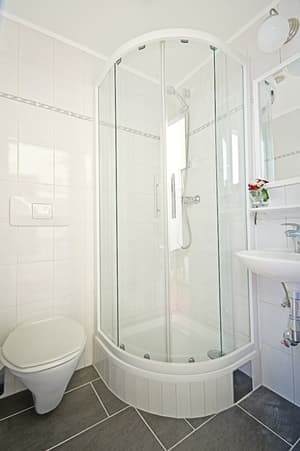 thumbnail: Bathroom shower