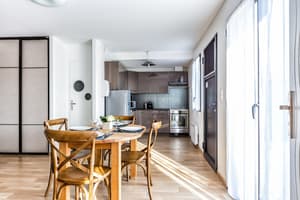 thumbnail: In-room dining