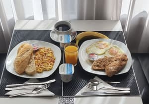thumbnail: In-room dining