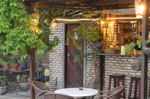 thumbnail: Garden