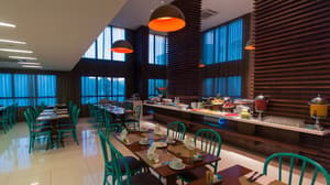 thumbnail: Breakfast area