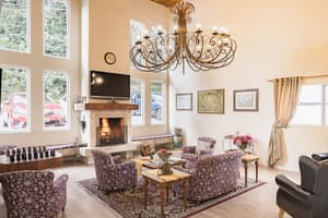 thumbnail: Reception hall